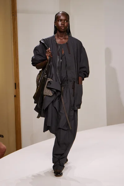 Look 36